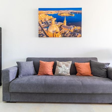 Brand New Apartment 3 Bdr 2 Bth H12 세인트폴스베이 외부 사진